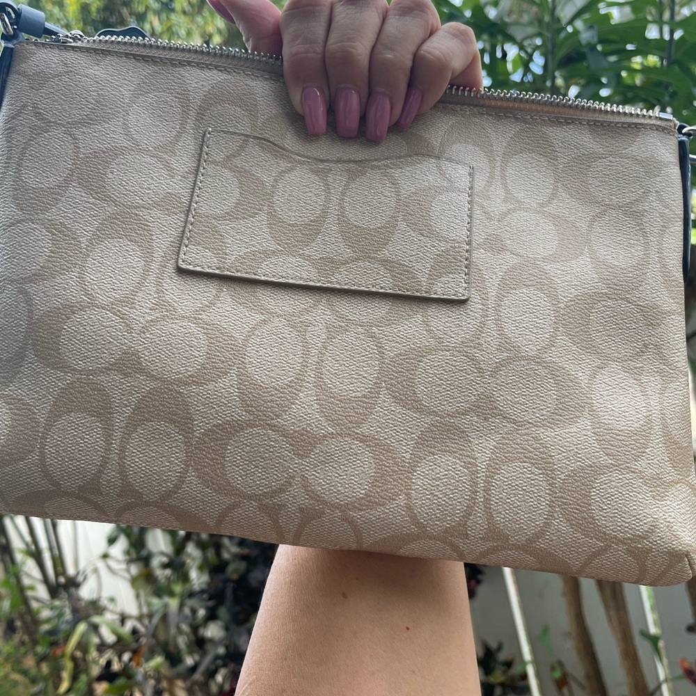 Coach Beige Signature Crossbody Bag - Picture 4 of 5